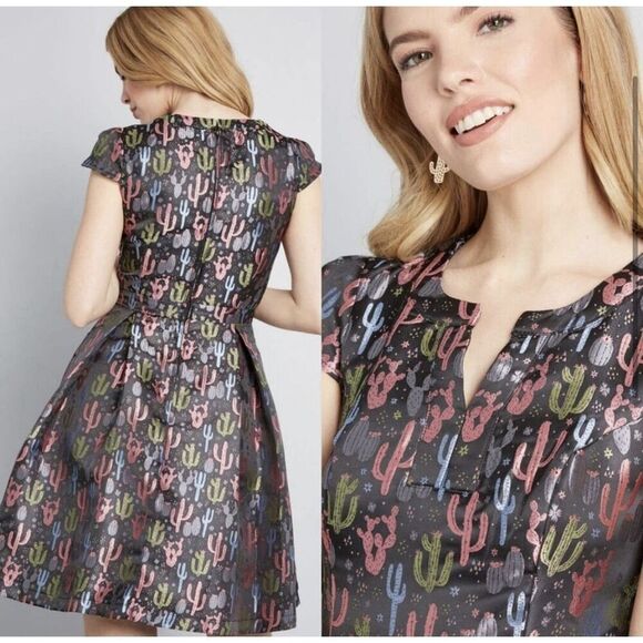 ModCloth Cactus Jacquard Fit & Flare Mini Dress Pockets Women’s 4 Pastels Black - Picture 2 of 16